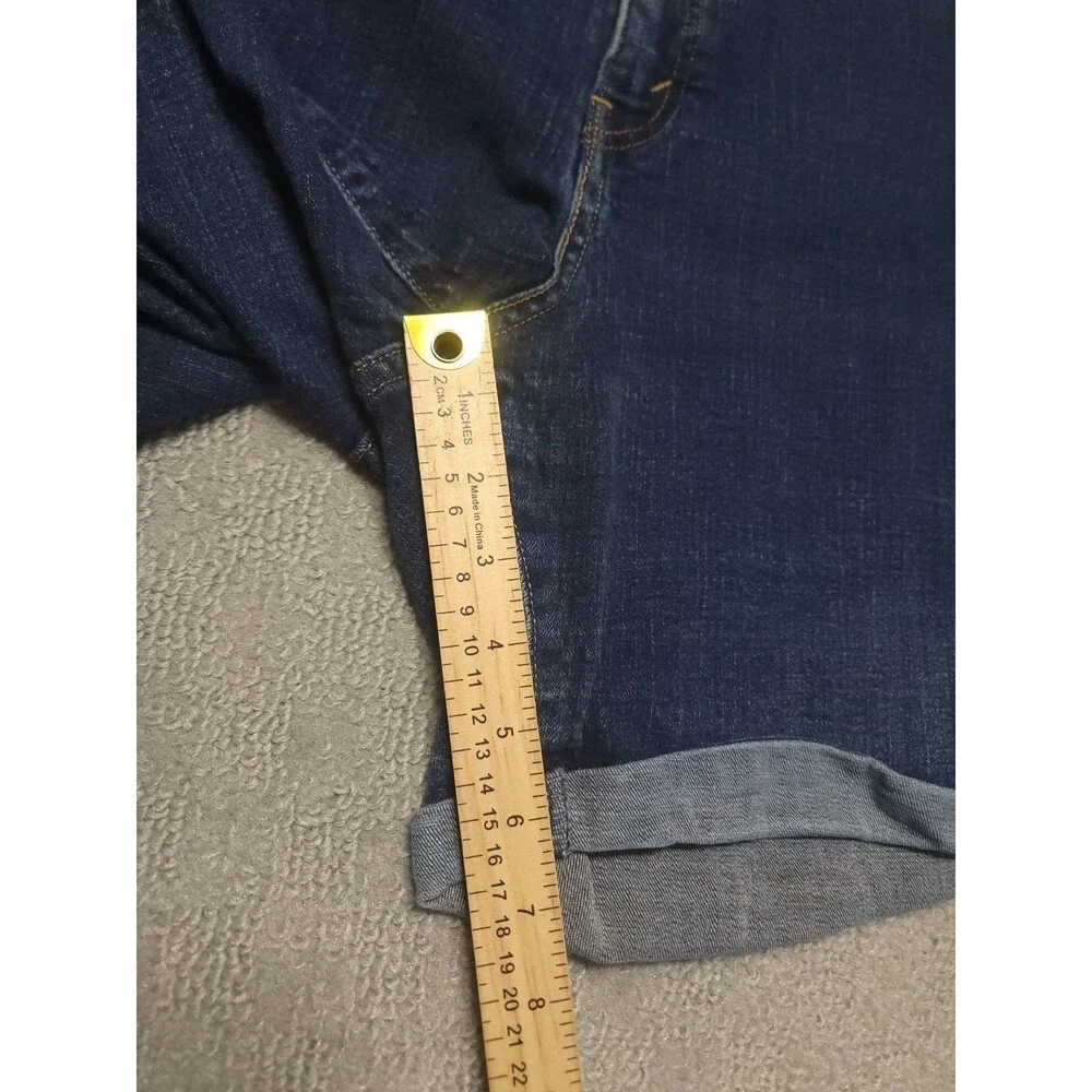 Levis Classic Jean Shorts Womens 24W Stretch Blue Denim Cuffed Hem